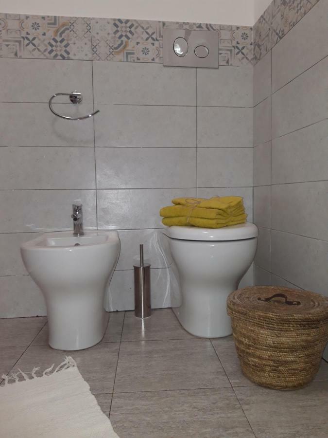 Uccurtigghiu Villa Noto Bagian luar foto